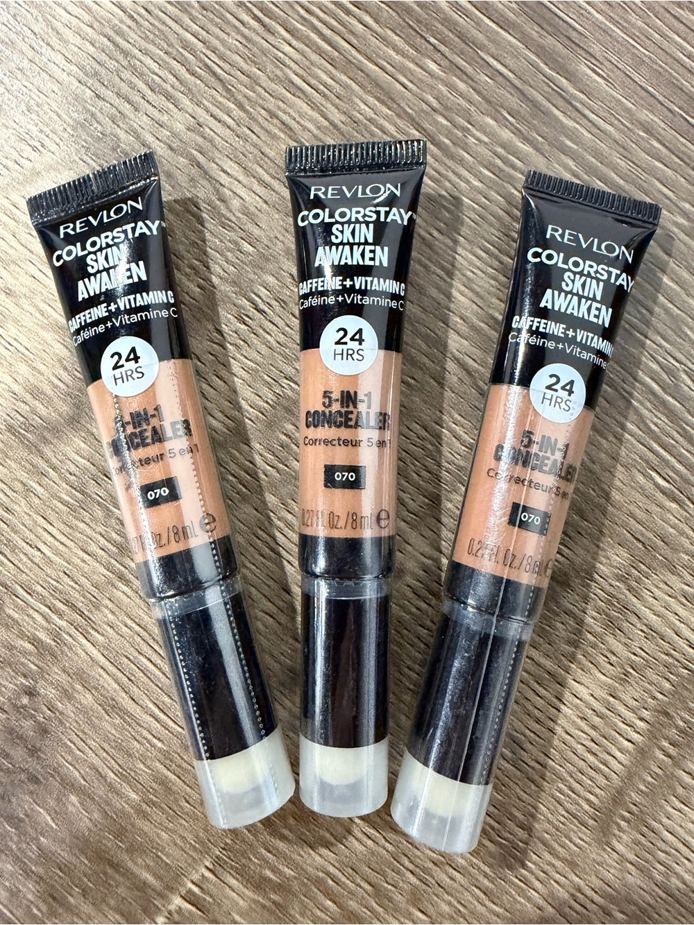 3 x Revlon Colorstay SKIN AWAKEN 5-in-1 Concealer with Caffeine in 070 NUTMEG